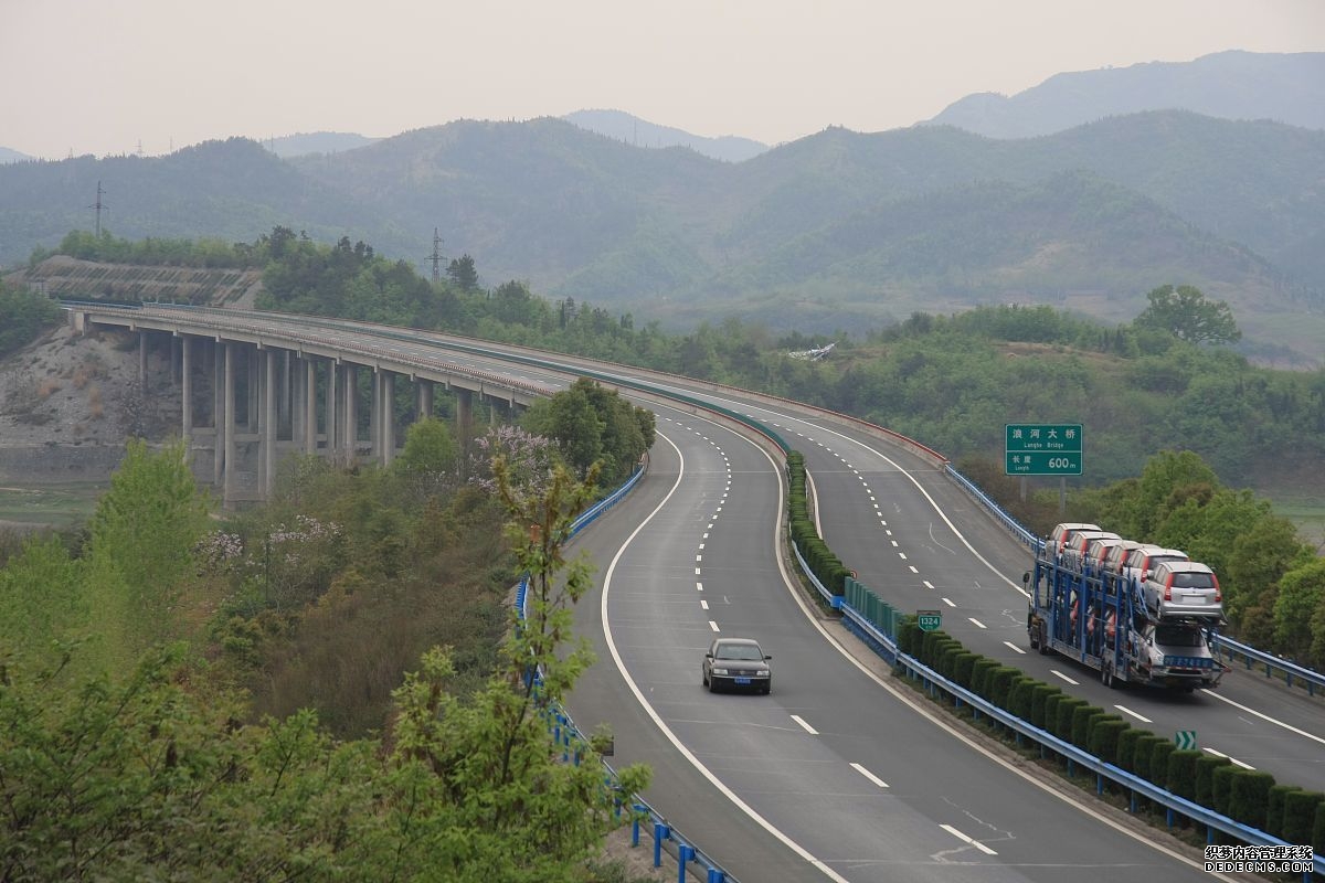 鞍山]鞍台高速营造两地“半小时生活圈” 项目计划总投资60亿元主线公里小时